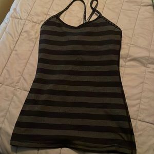 Lululemon tank